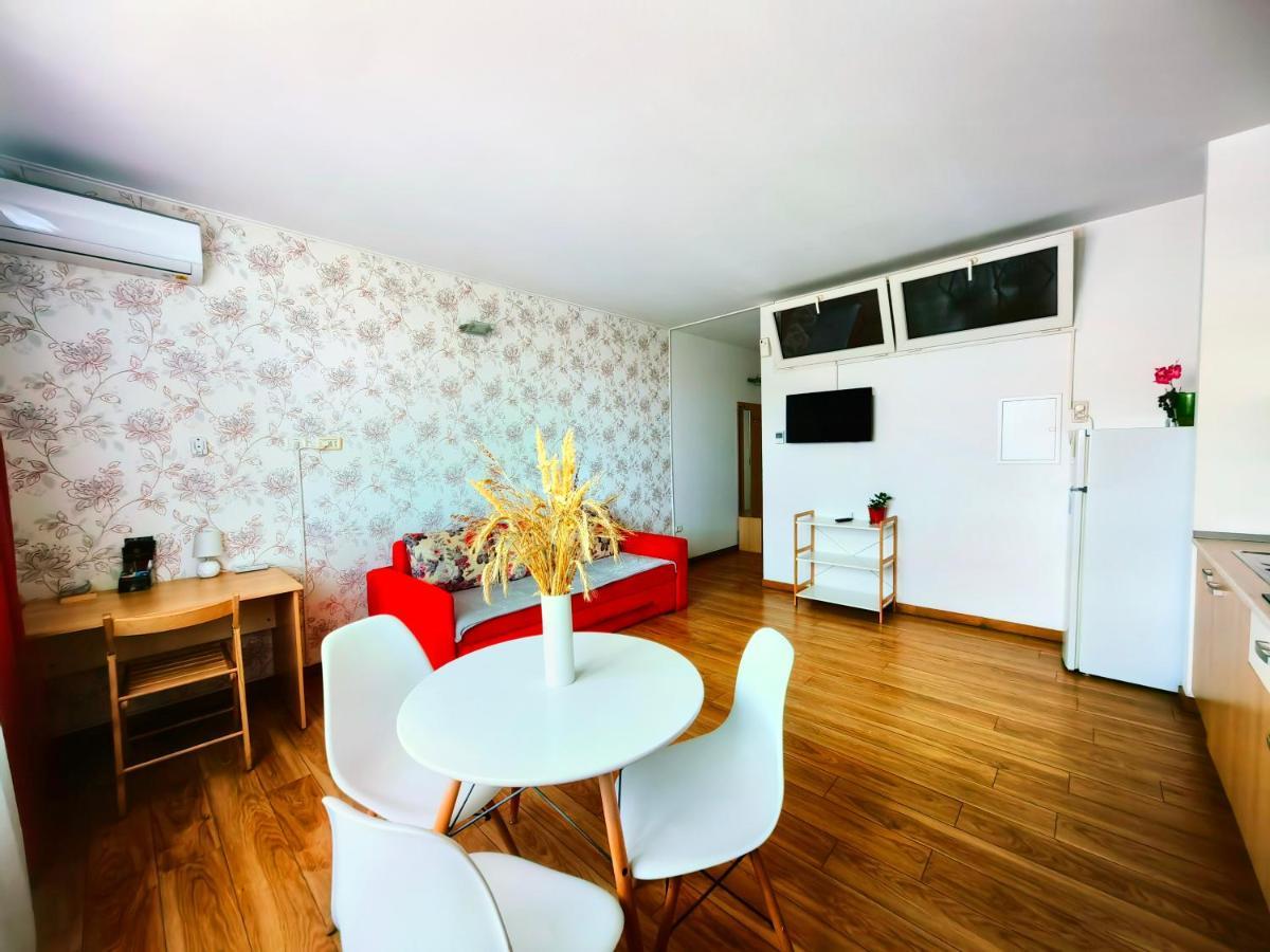 Comfort Apartments Timisoara Esterno foto