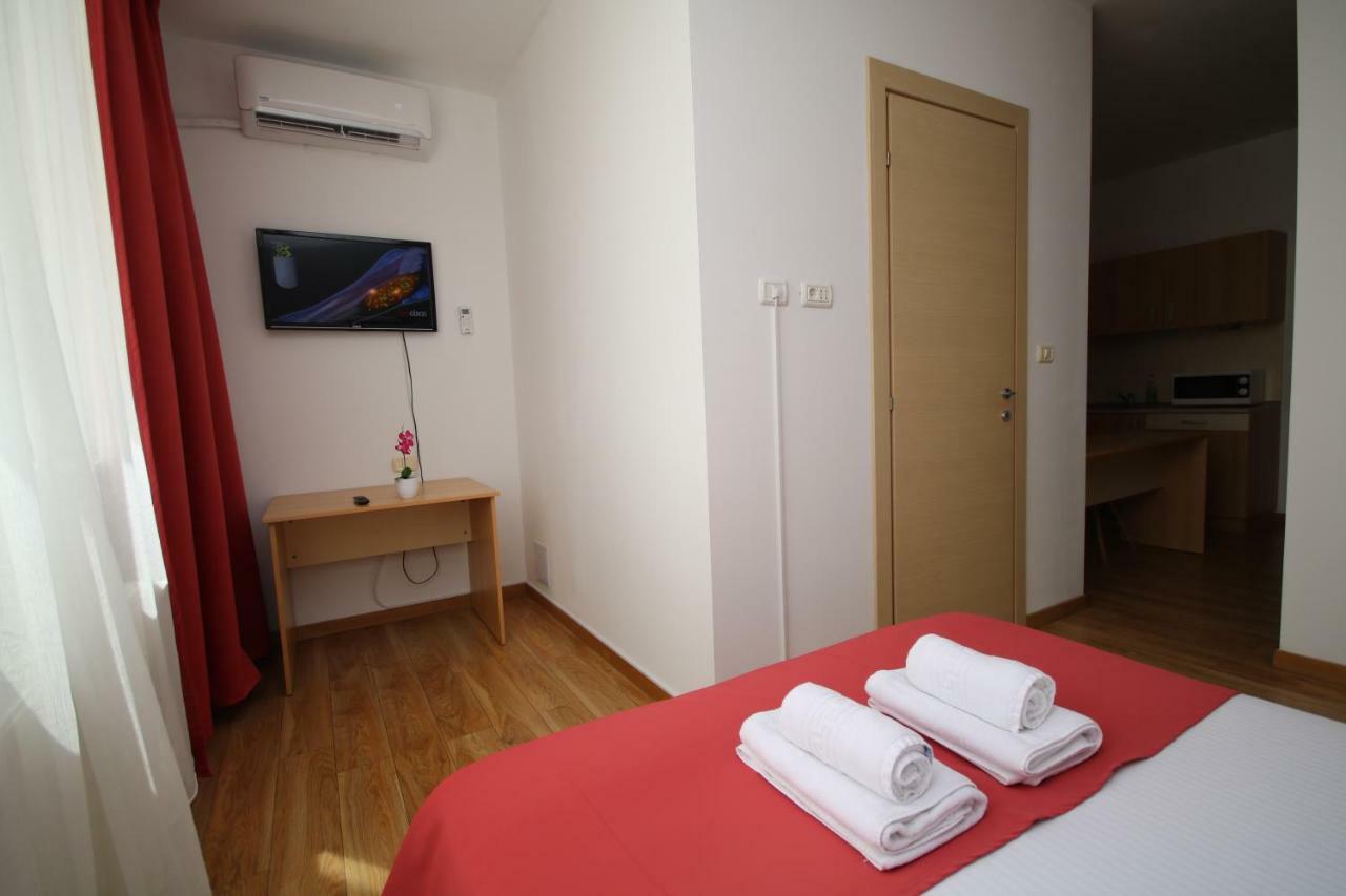 Comfort Apartments Timisoara Esterno foto