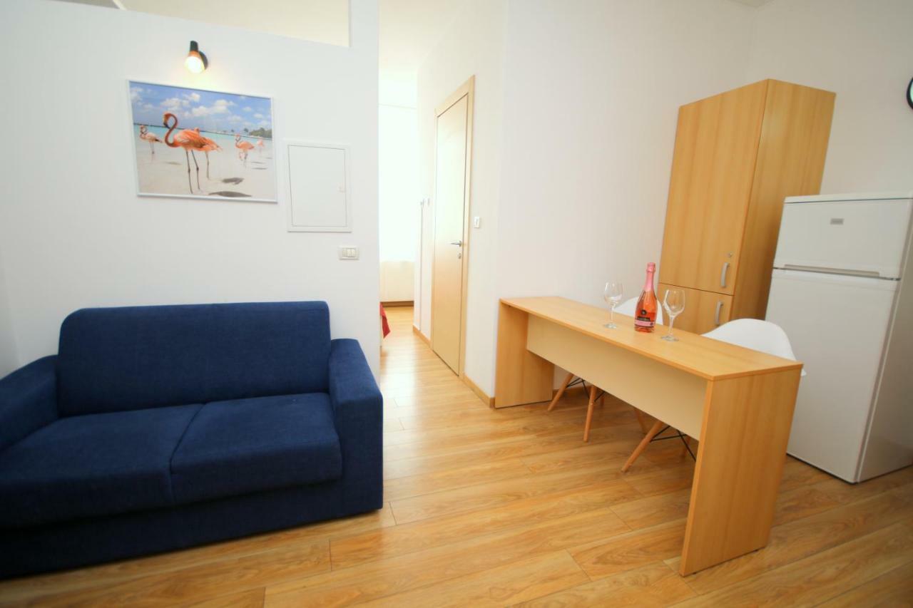 Comfort Apartments Timisoara Esterno foto